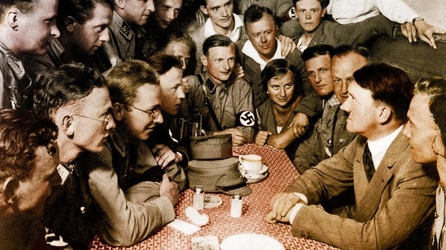 Watch Drugs and the Third Reich Online