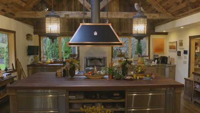 Watch Rachael Ray's Rebuild Online