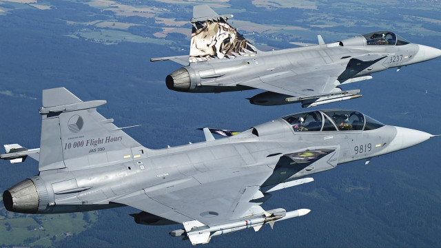 Watch Battle for the Skies Online