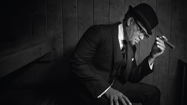 Watch D.L. Hughley: Uncut Online