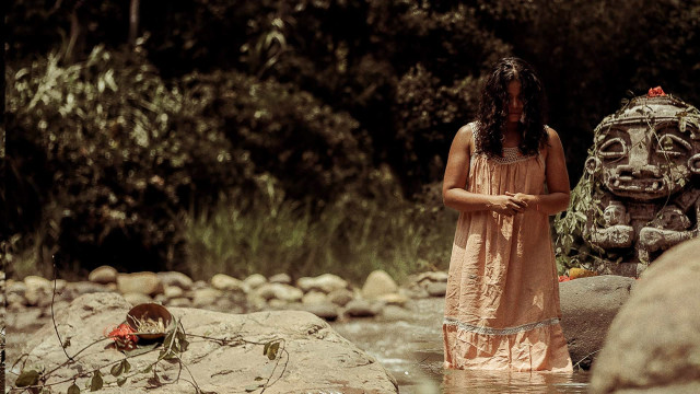 Watch Mal de tierra Online