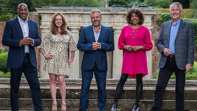 Watch Under the Hammer Online
