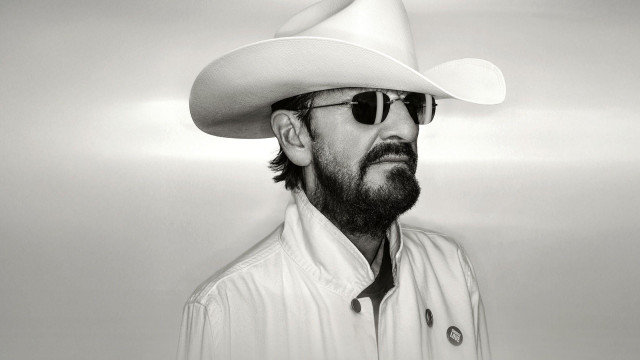 Watch Ringo & Friends at The Ryman Online