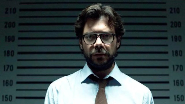 Watch Two Graves Online